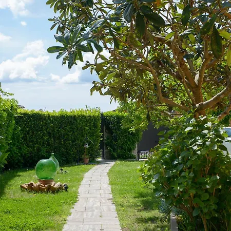 Luluxuryhouse 4*